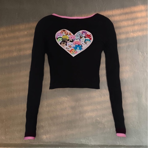 ❗️SOLD❗️Dolls Kill x Squishmallows Collect Them All baby tee crop🐮💕 - Picture 4 of 5